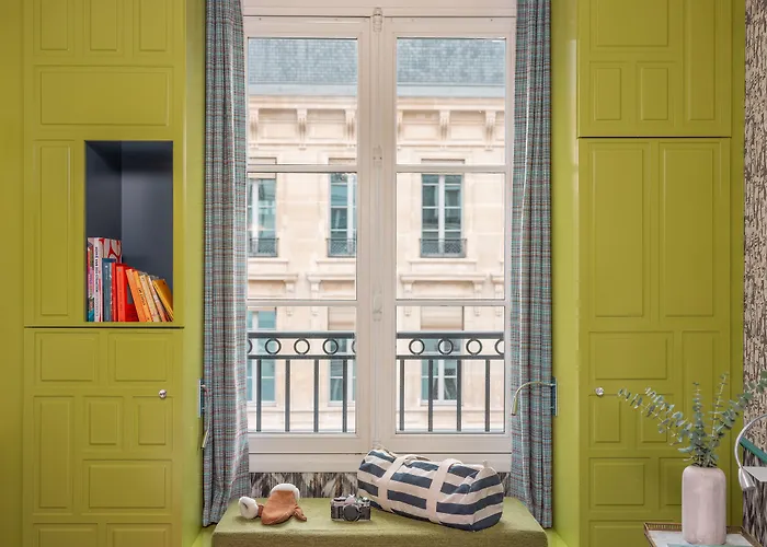 Hotel Crayon Rouge - Louvre Palais Royal